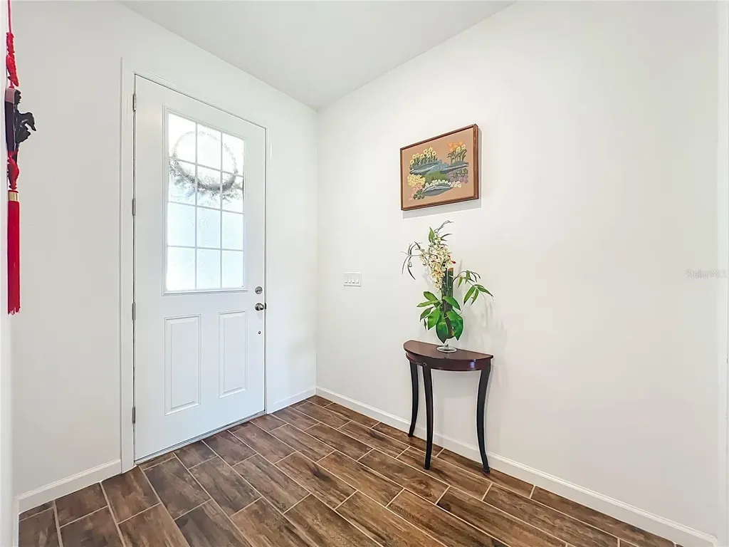 8560 Compass Point Avenue Orlando FL 32832