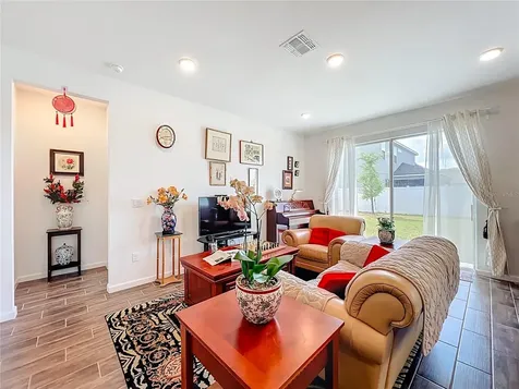 8560 Compass Point Avenue Orlando FL 32832