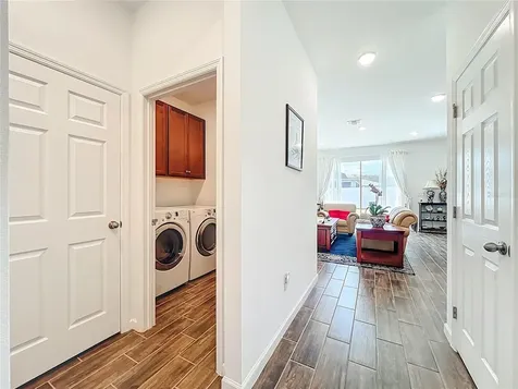 8560 Compass Point Avenue Orlando FL 32832