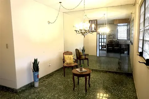 Calle 232 Country Club Carolina PR 00982