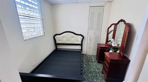 Calle 232 Country Club Carolina PR 00982