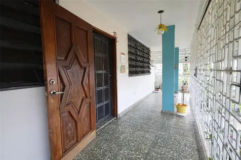 Calle 232 Country Club Carolina PR 00982