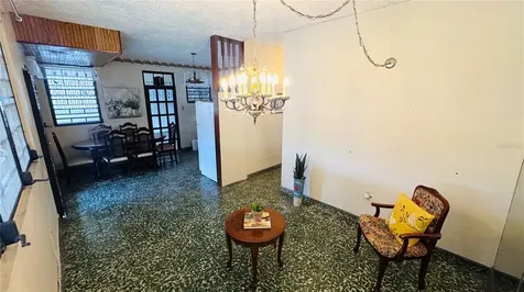 Calle 232 Country Club Carolina PR 00982