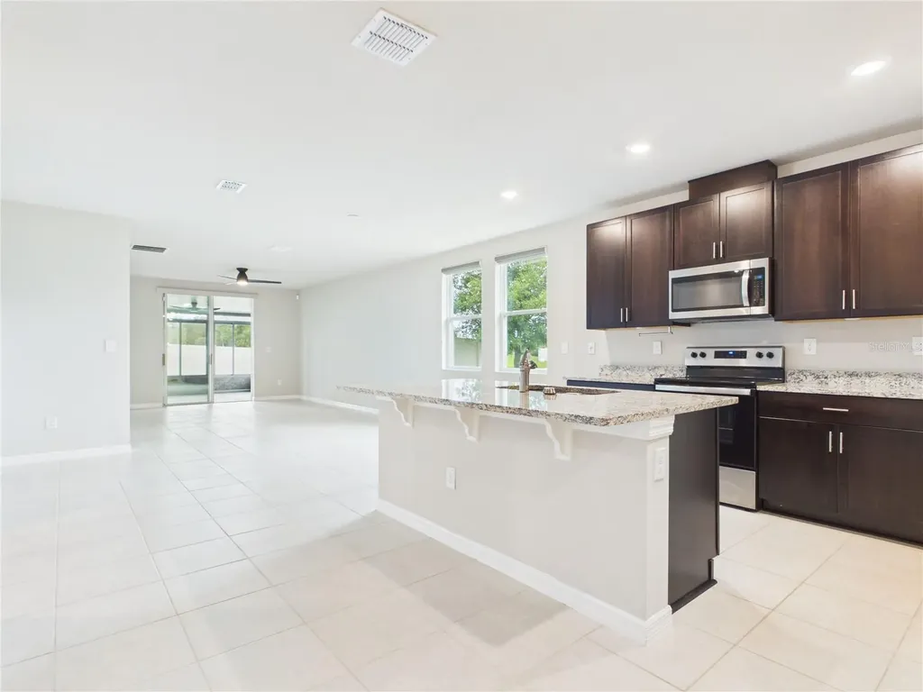 38707 Finn Clover Lane Zephyrhills FL 33540
