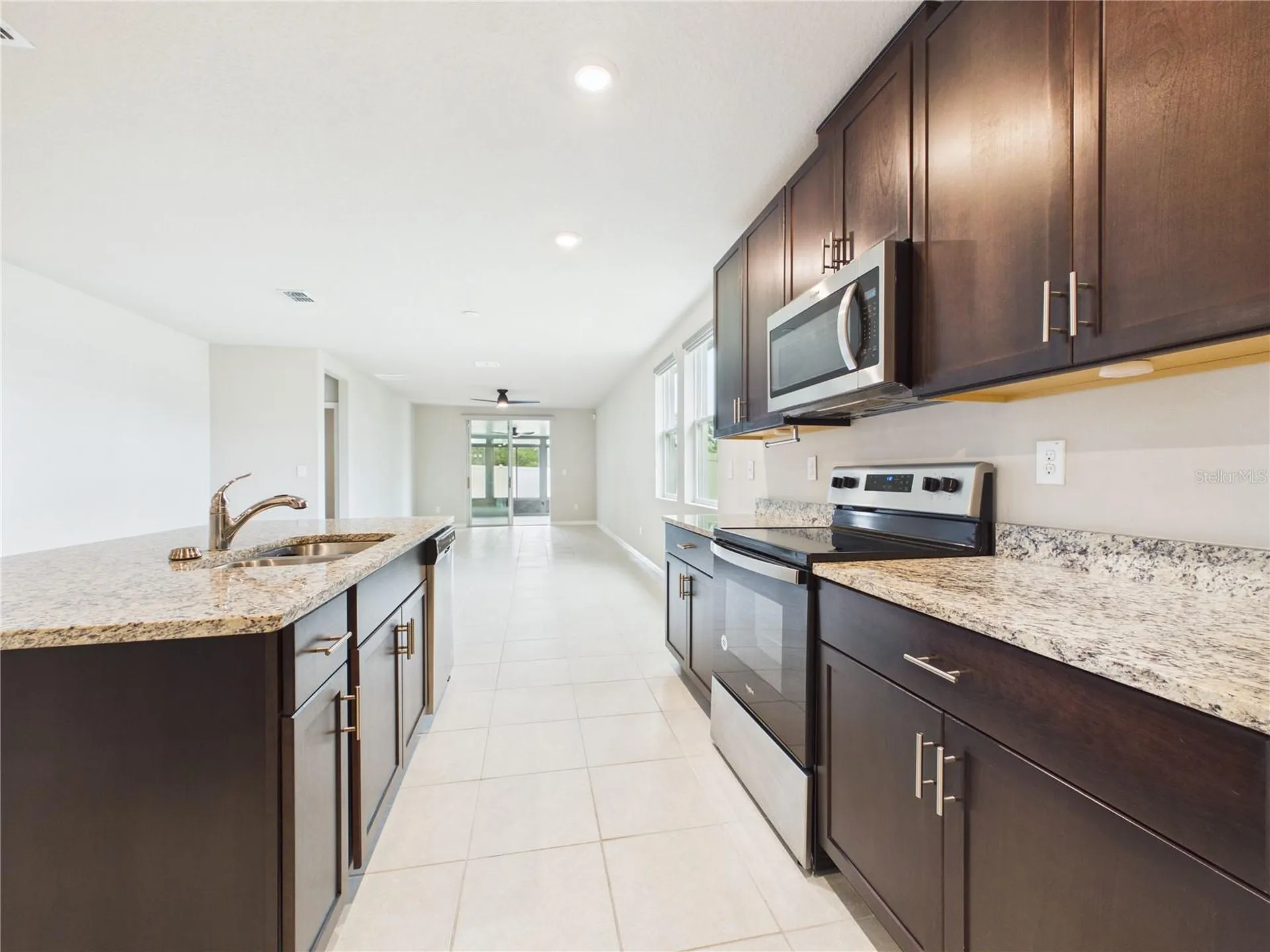 38707 Finn Clover Lane Zephyrhills FL 33540