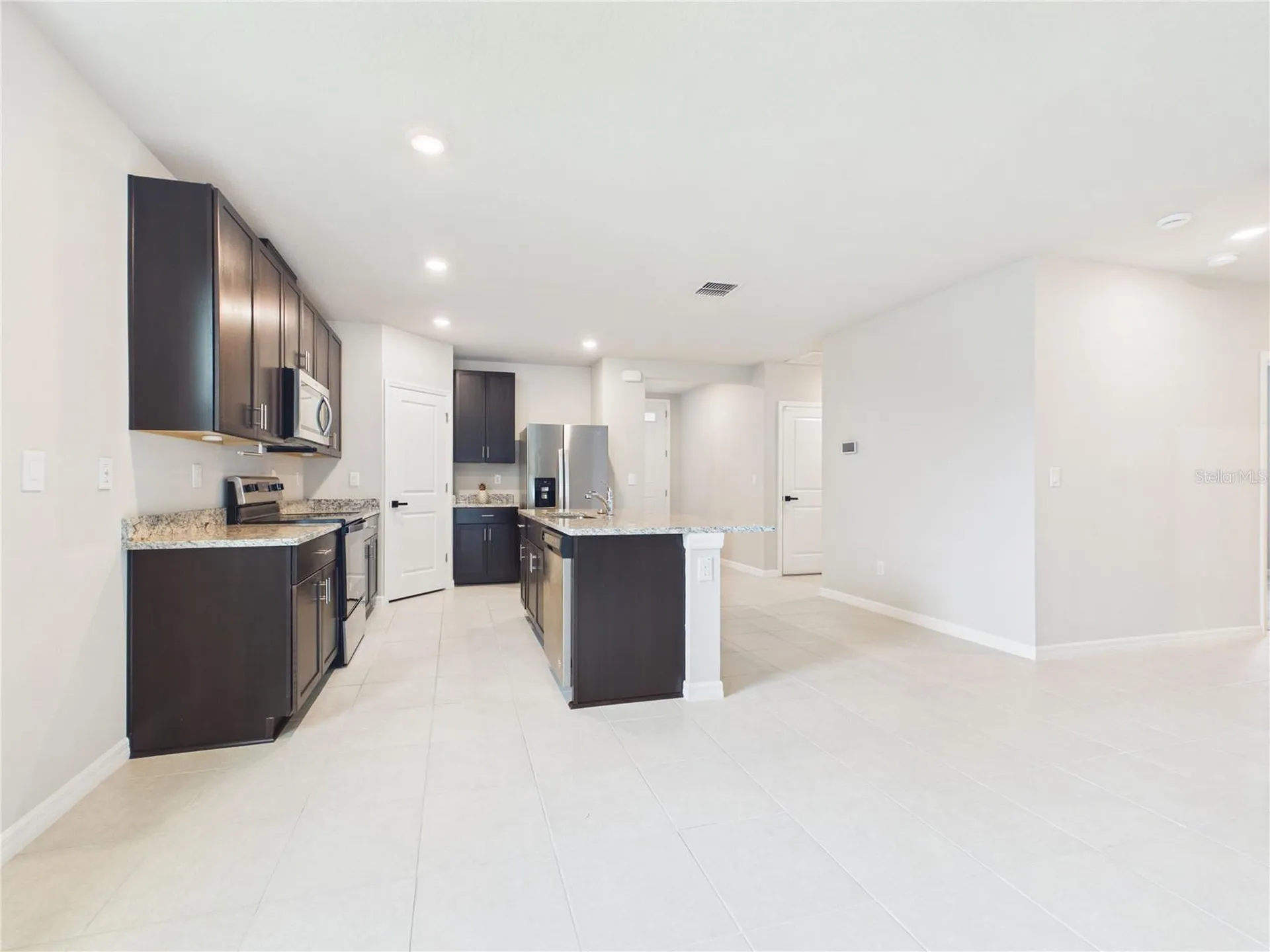 38707 Finn Clover Lane Zephyrhills FL 33540