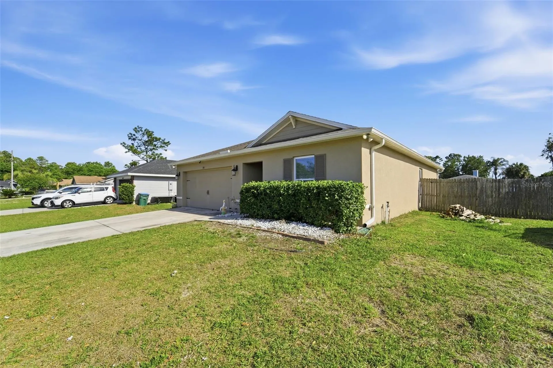 1915 Bayport Drive Deltona FL 32728