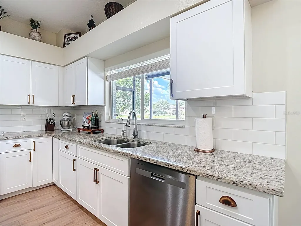 18109 Kara Court Tampa FL 33647