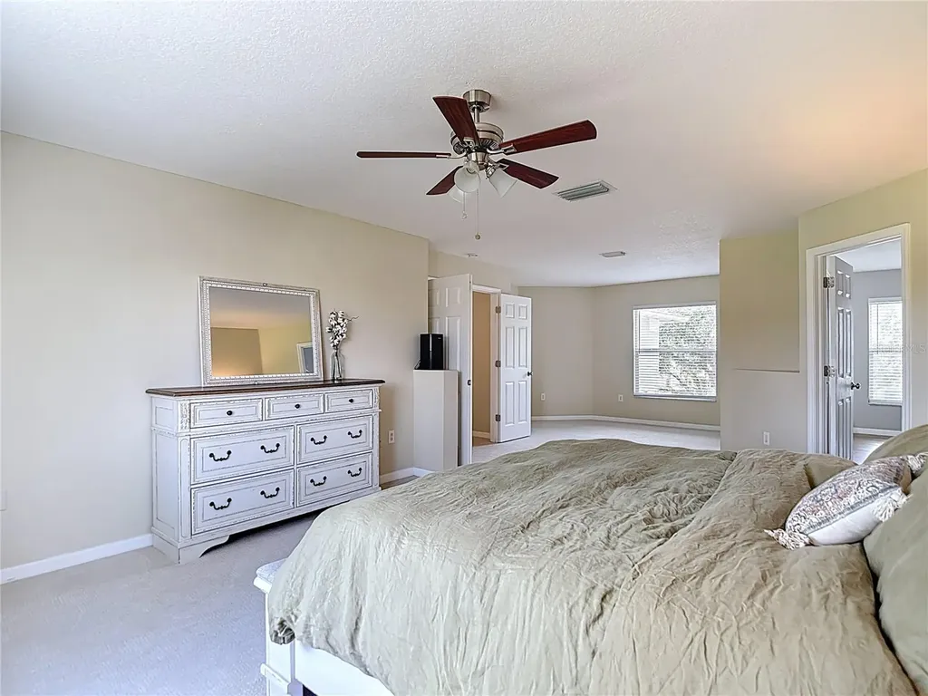 18109 Kara Court Tampa FL 33647