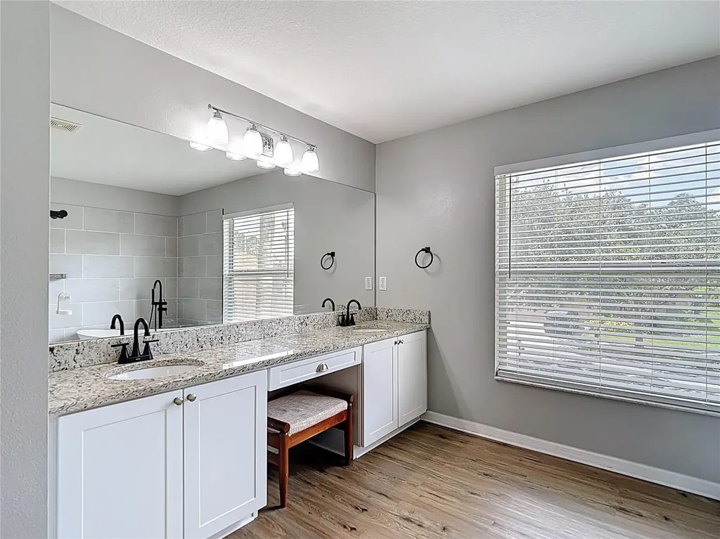 18109 Kara Court Tampa FL 33647