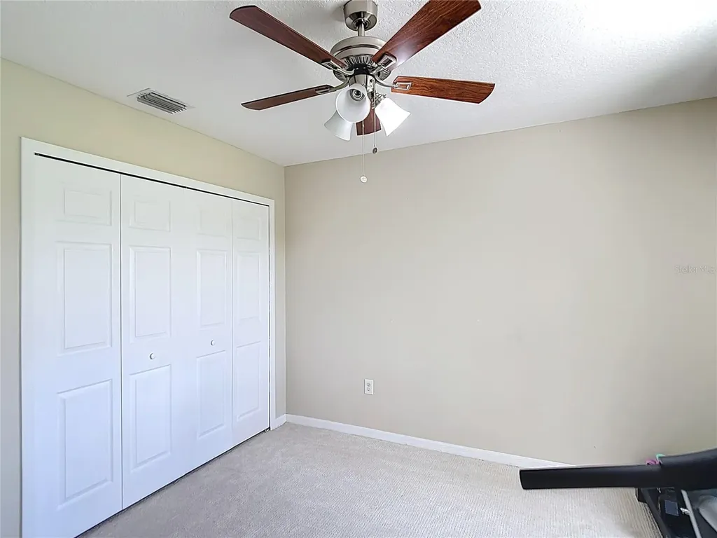 18109 Kara Court Tampa FL 33647
