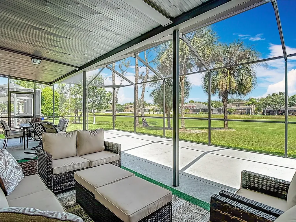 18109 Kara Court Tampa FL 33647