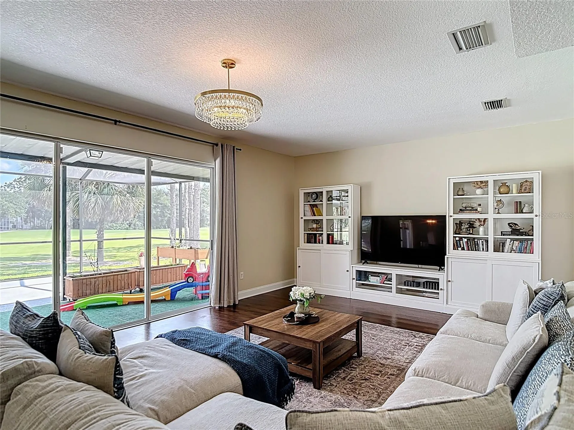 18109 Kara Court Tampa FL 33647