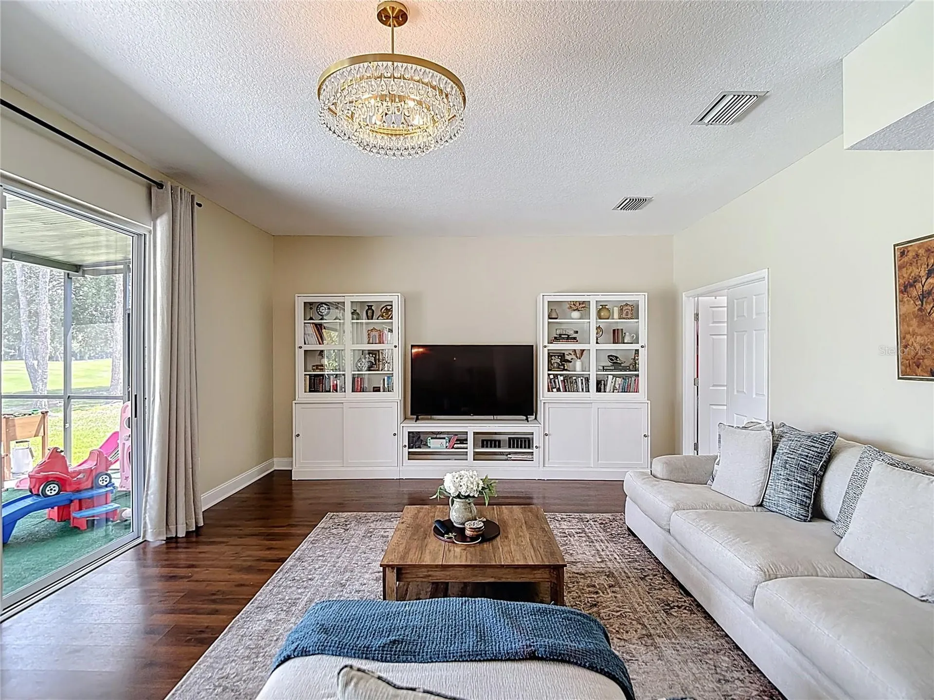 18109 Kara Court Tampa FL 33647