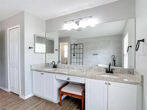 18109 Kara Court Tampa FL 33647