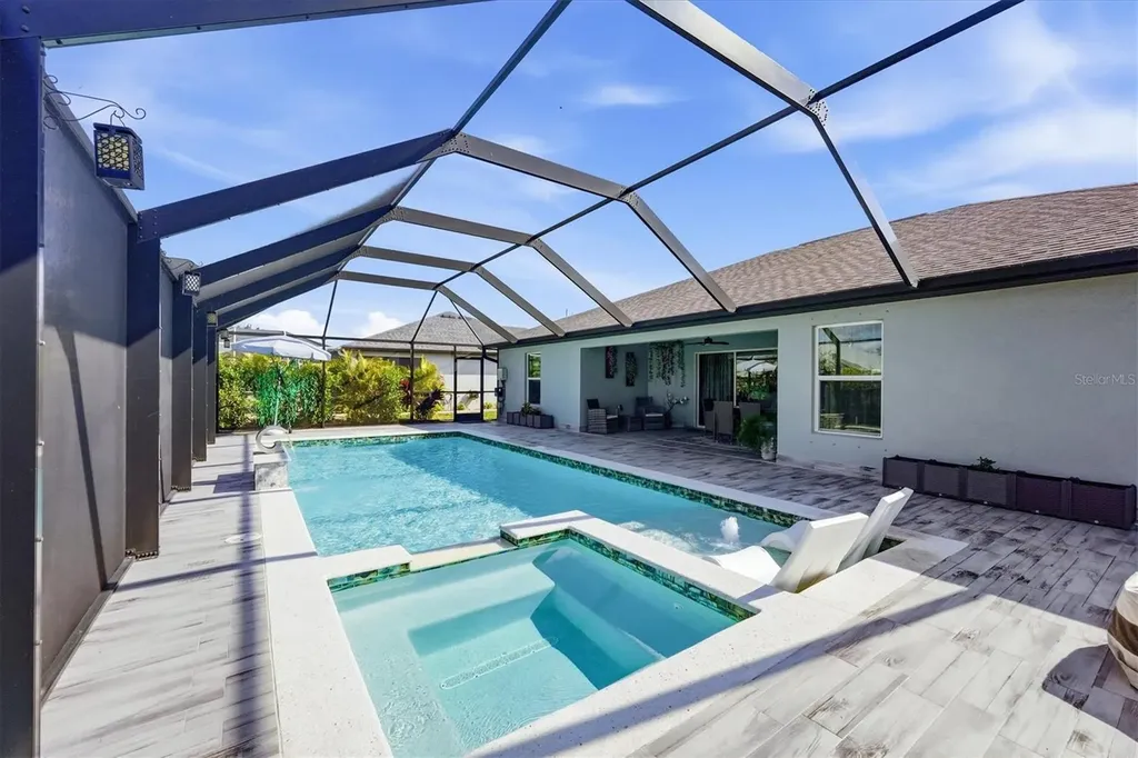 27052 Tierra Del Fuego Circle Punta Gorda FL 33983