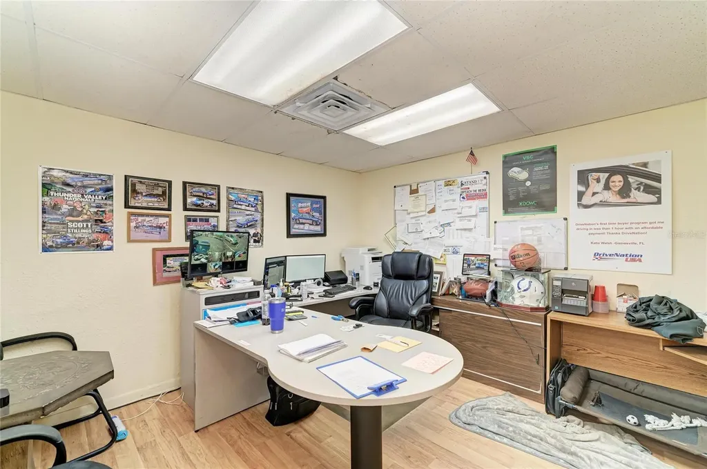 2929 9th Street W Bradenton FL 34205