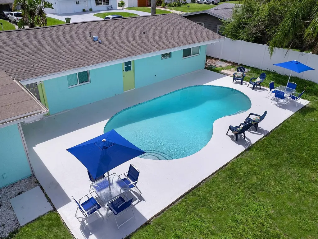 3049 Wood Street Sarasota FL 34237