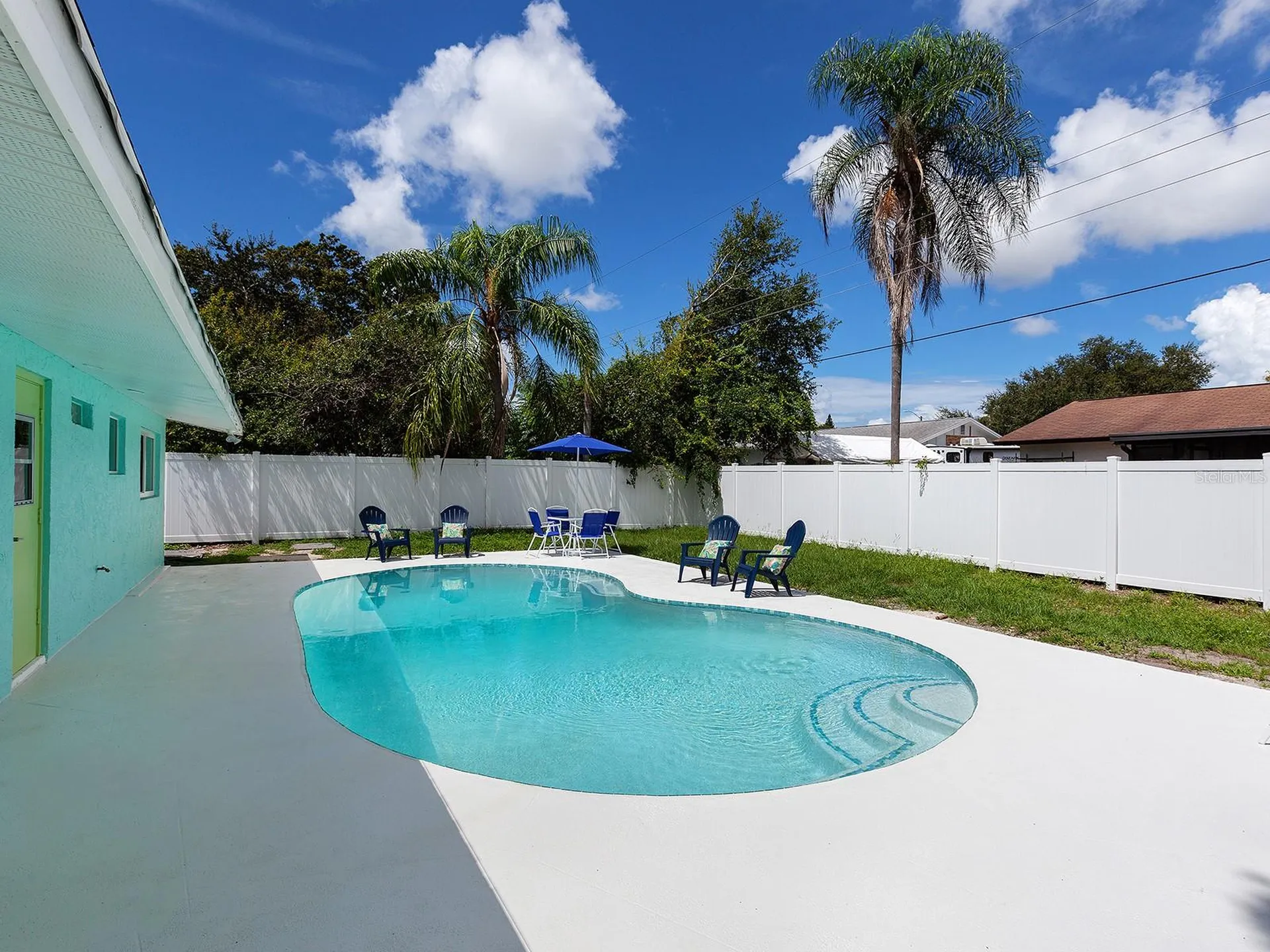 3049 Wood Street Sarasota FL 34237