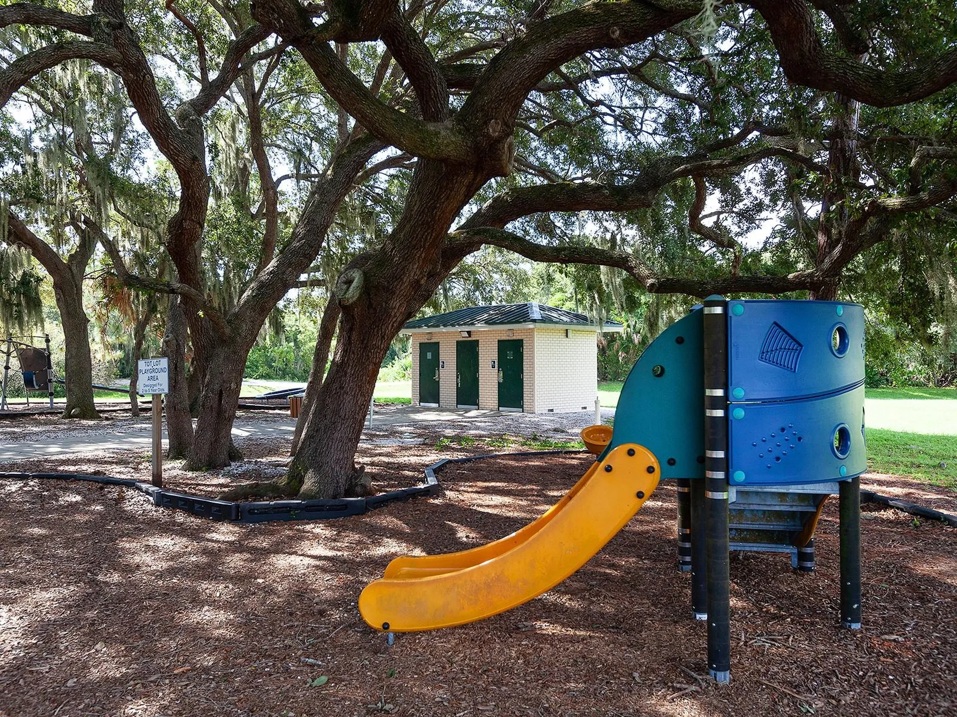 3049 Wood Street Sarasota FL 34237