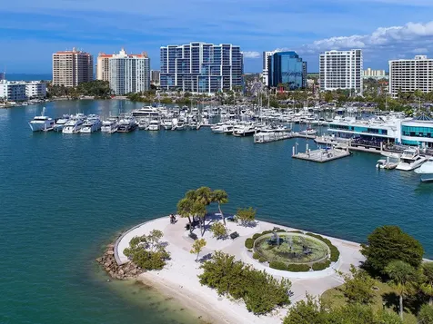 3049 Wood Street Sarasota FL 34237