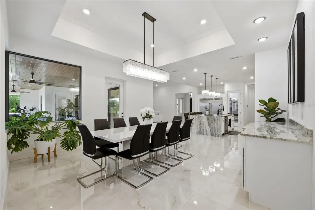 8459 Harvey Walden Drive Plant City FL 33565