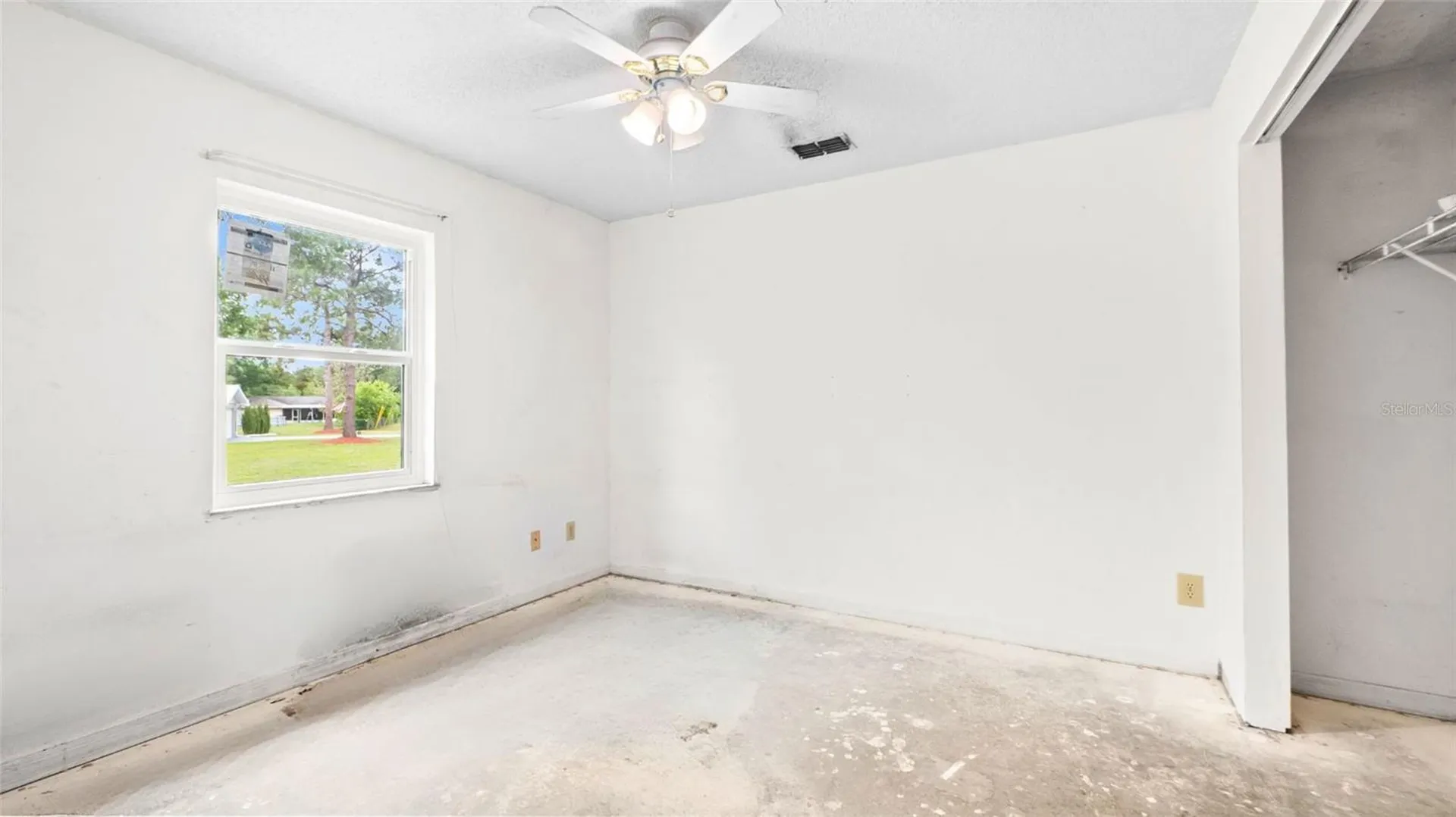 5112 Bernadette Drive Zephyrhills FL 33541