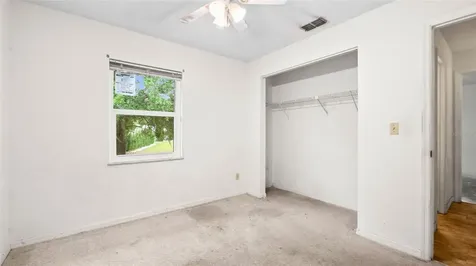 5112 Bernadette Drive Zephyrhills FL 33541