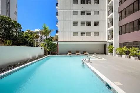 Condado Real 1700 Mcleary Avenue San Juan PR 00911