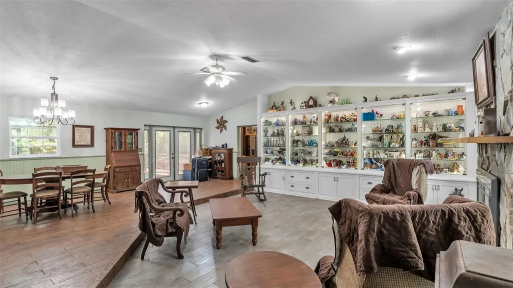 1121 Old Polk City Road SW Lakeland FL 33809
