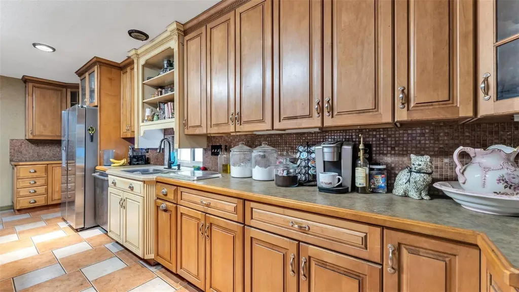 1121 Old Polk City Road SW Lakeland FL 33809