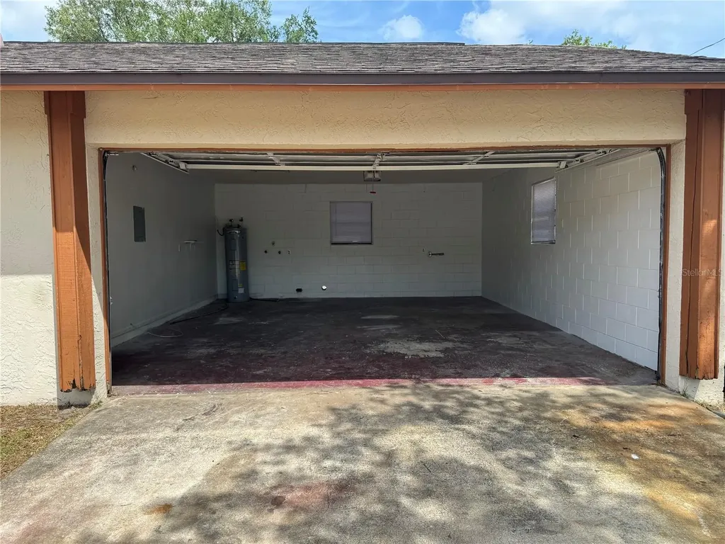 701 Kings Cove Court Orlando FL 32807