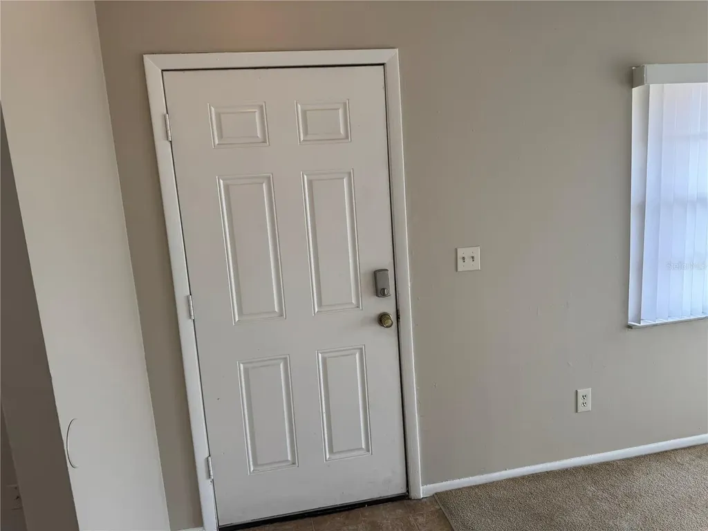 701 Kings Cove Court Orlando FL 32807