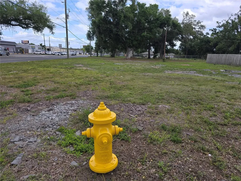 904 26th Avenue E Bradenton FL 34208