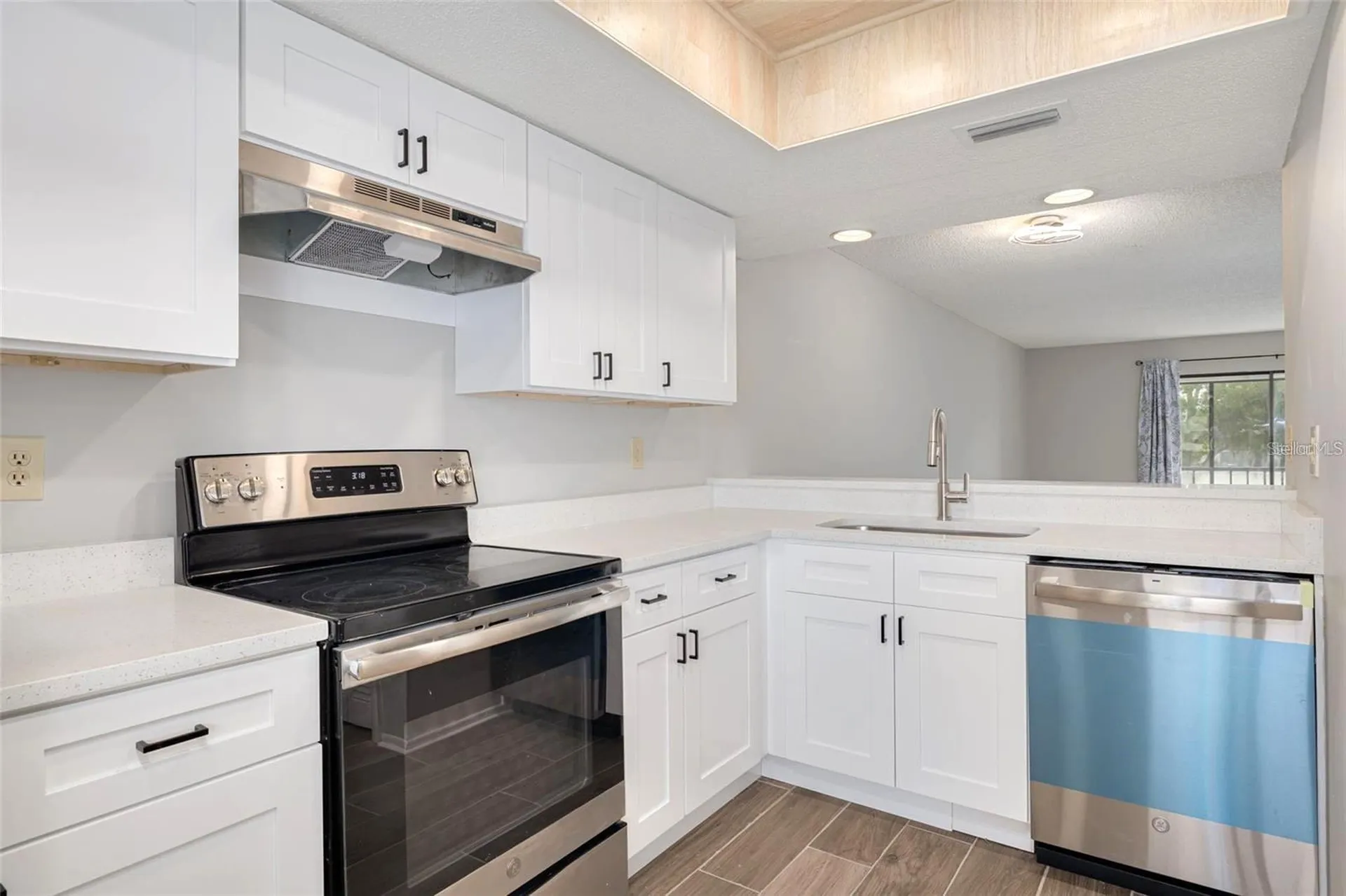 218 Caryl Way Oldsmar FL 34677