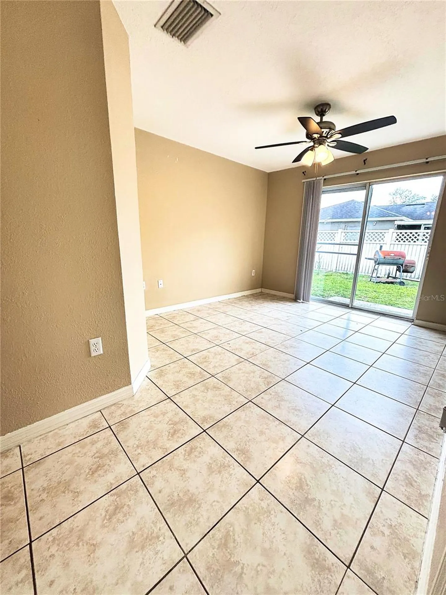 516 Albatross Drive Kissimmee FL 34759