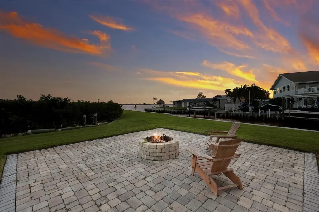 806 Nancy Gamble Lane Ellenton FL 34222