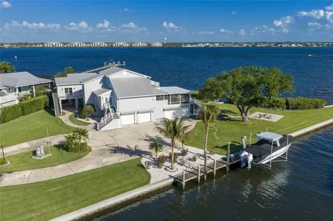 806 Nancy Gamble Lane Ellenton FL 34222