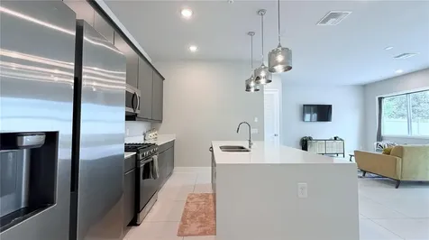 7760 Sandy Ridge Drive Reunion FL 34747
