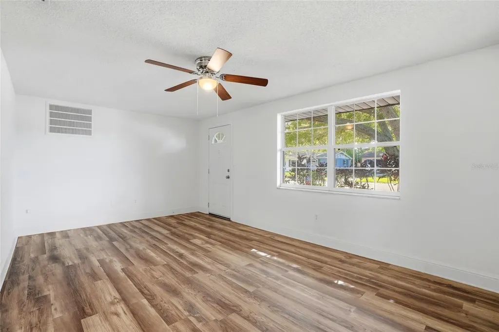 3308 Bainbridge Drive Holiday FL 34691