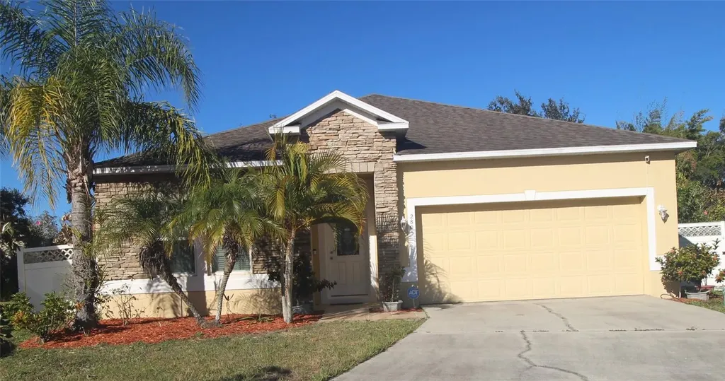 2803 Moonstone Bend Kissimmee FL 34758