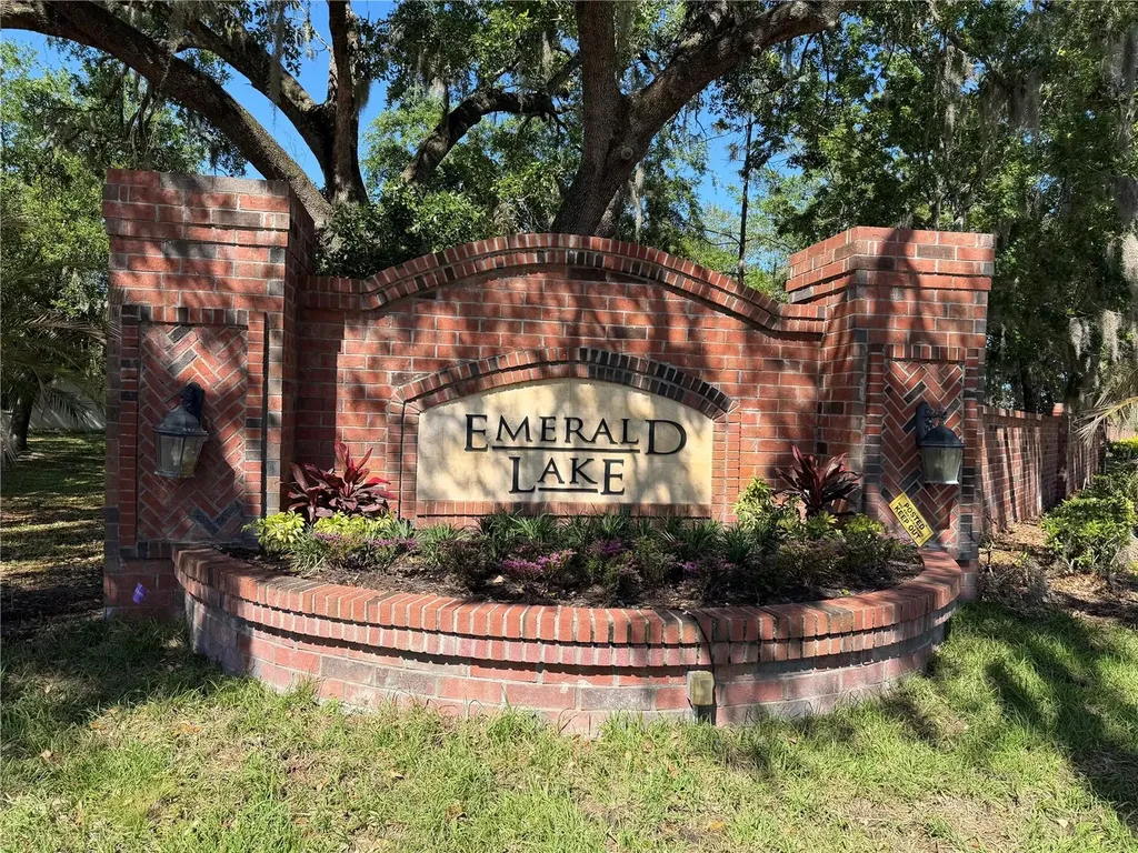 2803 Moonstone Bend Kissimmee FL 34758