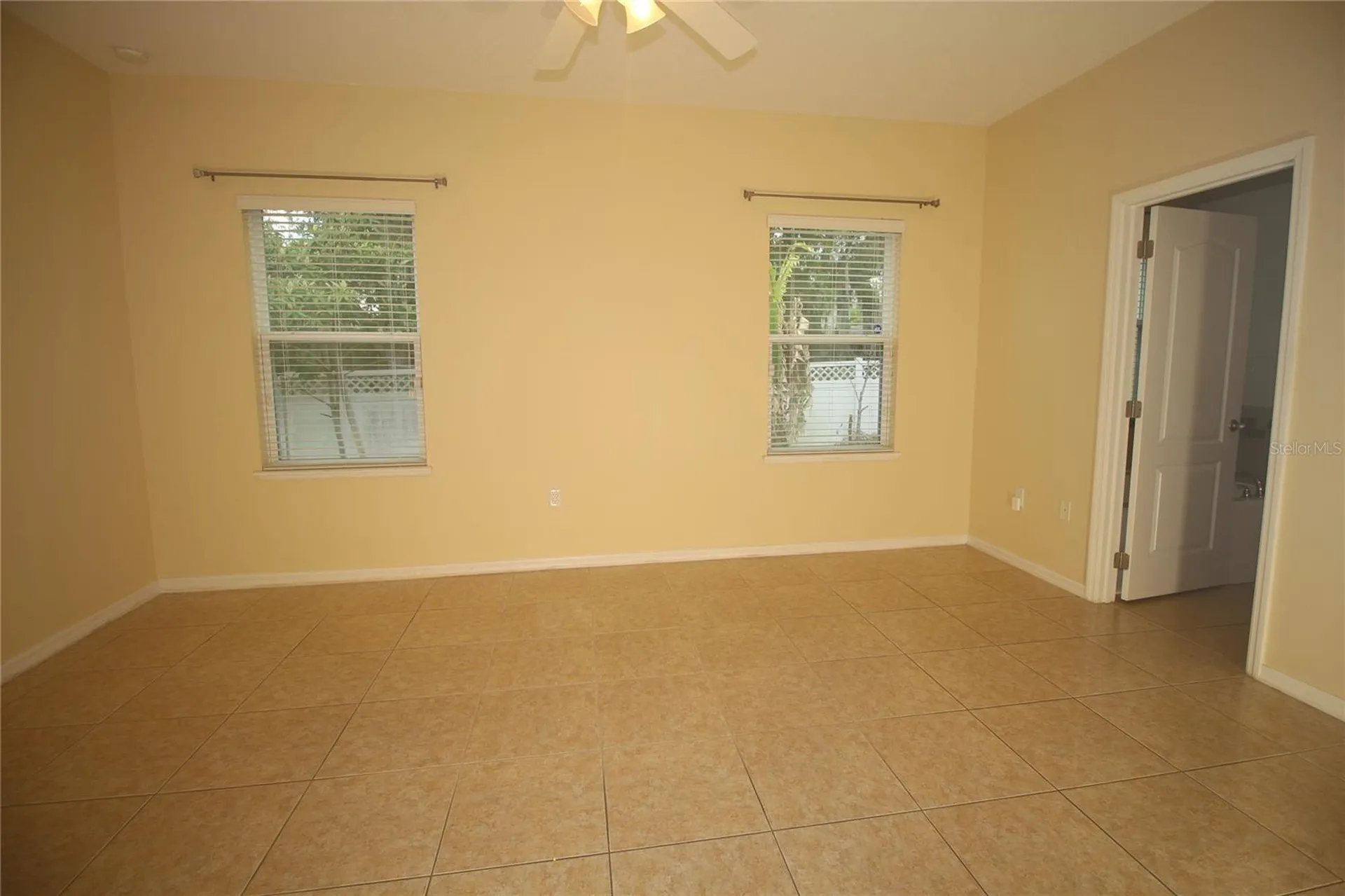 2803 Moonstone Bend Kissimmee FL 34758