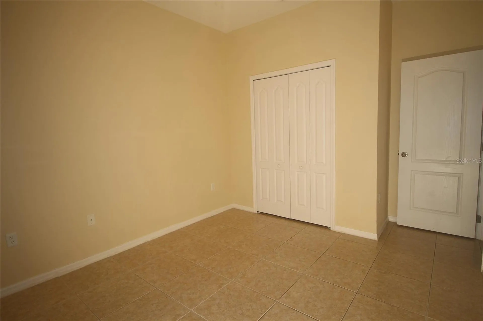 2803 Moonstone Bend Kissimmee FL 34758