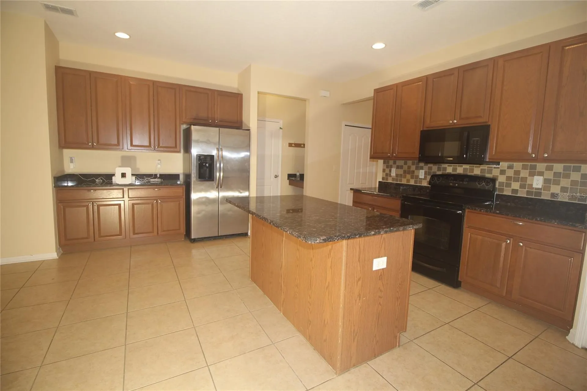 2803 Moonstone Bend Kissimmee FL 34758