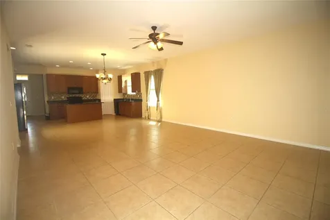 2803 Moonstone Bend Kissimmee FL 34758