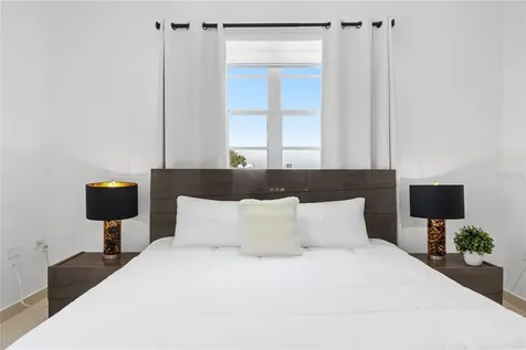 Royal Palm F Pr 6690 Vega Alta PR 00692