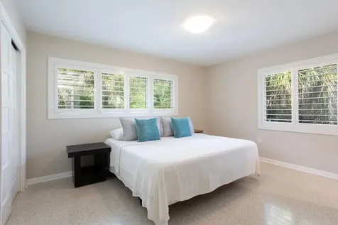 308 Palmetto Lane Largo FL 33770