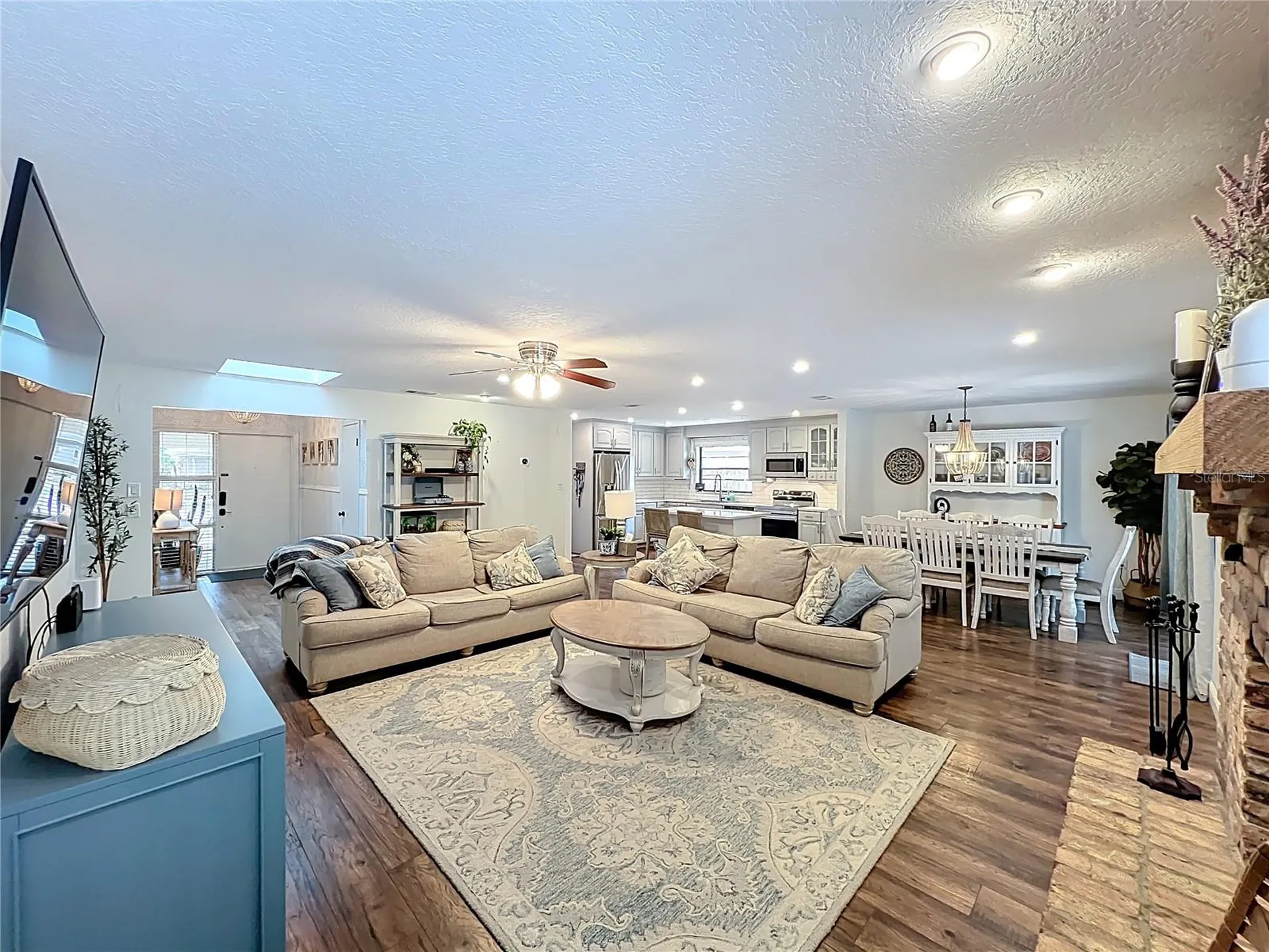 6229 Silver Glen Court Orlando FL 32819