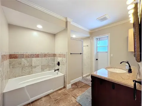 6229 Silver Glen Court Orlando FL 32819